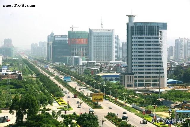 福建龙岩与广东梅州，这两个市哪个比较有发展空间？