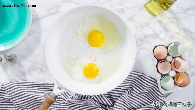 为什么说清洗后的鸡蛋直接放在冰箱里，会变成"毒蛋"？