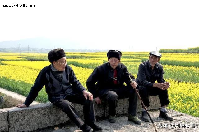 在中国，60岁老人，每个月有三千元退休金，自己要有多少积蓄能很好的度过晚年呢？