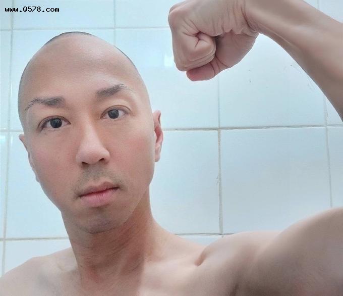 恭喜！TVB知名男星宣布即将结婚，因疑患骨癌一事与前女友复合