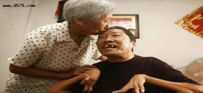 2017年广东83岁老母亲，亲手杀死46岁儿子，我要让他死在我前面