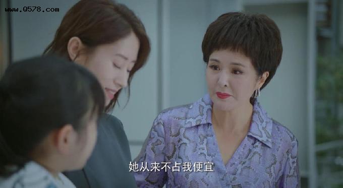 听刘敏涛叫大11岁演员“妈妈”时，我就想给《女士的法则》0分了