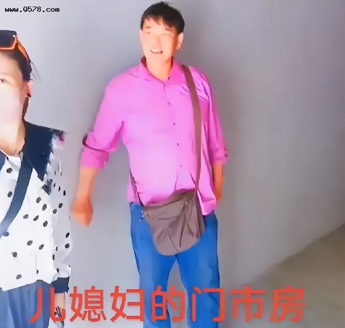 朱小伟与新女友成功定亲，前妻陈亚男视频遭举报，陈父坐不住了