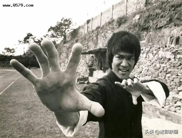 46年前，碰瓷李小龙的山寨雷片，9位功夫高手参演，林正英跑龙套