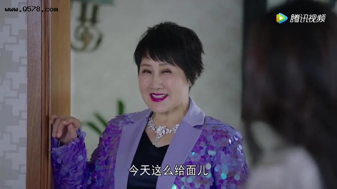 央视一套《新居之约》首播：潘粤明王鸥最抢眼，张凯丽太让人惊喜