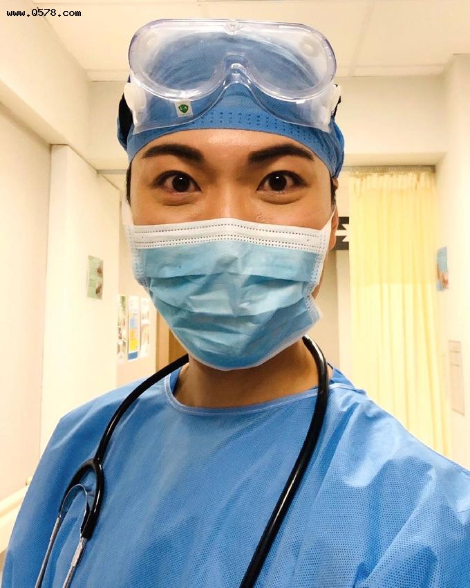 40岁“御用医生”宣布离巢，在TVB工作13年，入娱乐圈前是真医生