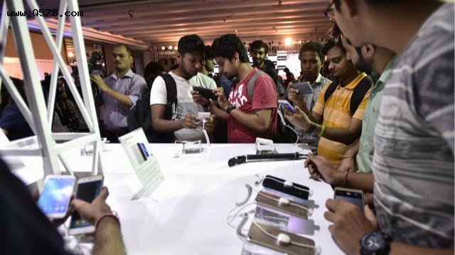 屡次针对中资手机企业查税，印度同行：造成行业恐慌