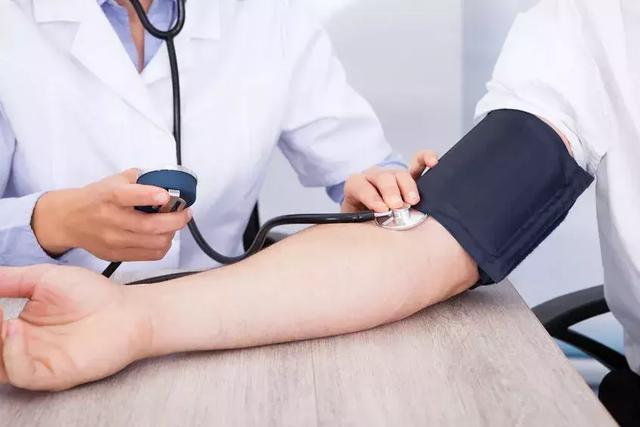 一天中什么时候测量血压最重要？高血压患者最容易犯的5个错