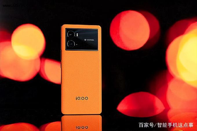 iQOO 10系列加速曝光，iQOO9低至百元一夜沦为弃机