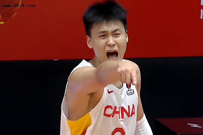 中国男篮12分负韩国，三个细节印证，杜锋指导难辞其咎