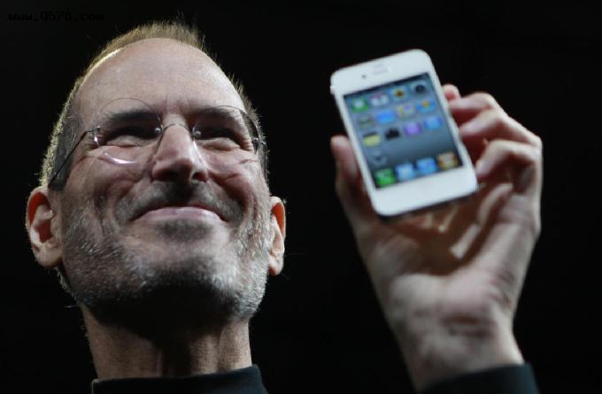 如果乔布斯在世，肯定不允许iPhone14“感叹屏”的存在