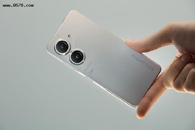 华硕正式发布Zenfone 9小屏旗舰 5.9寸屏幕大小仅重169g