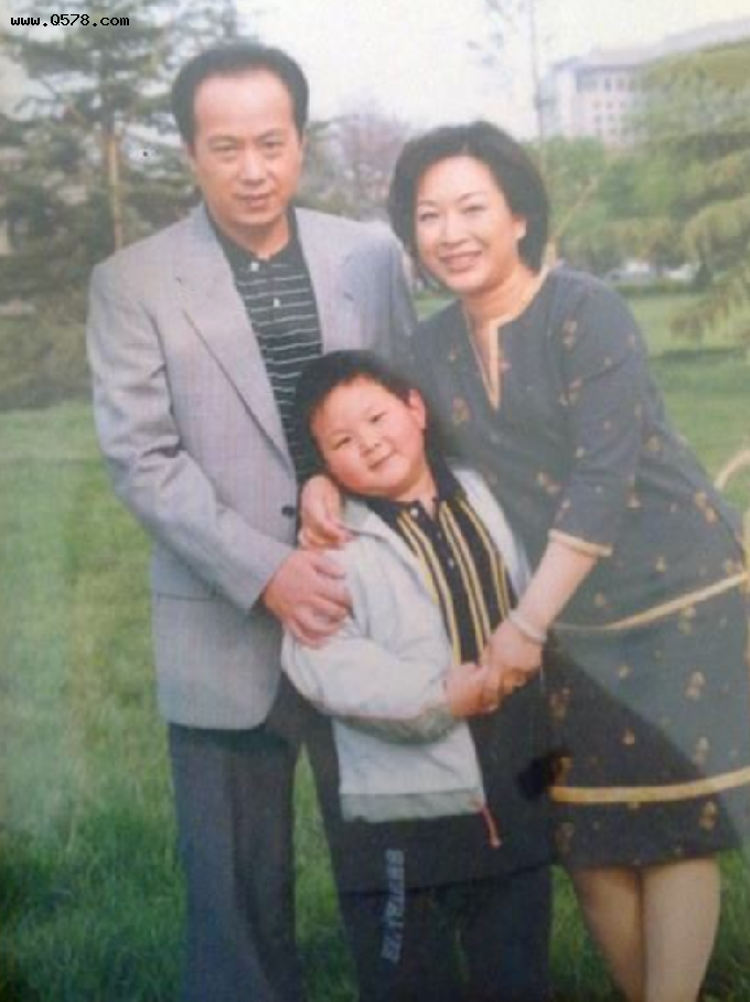 刘继红：丈夫罗京去世后，二婚嫁富商，托起亡夫父母的晚年生活