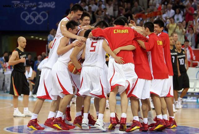看了日本男篮亚洲杯的战绩，才知道中国男篮谈“归化”有多打脸