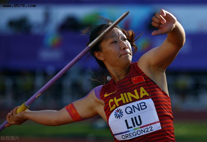 世锦赛刘诗颖掷出63米25，遭绝杀无缘奖牌，澳洲名将成功卫冕