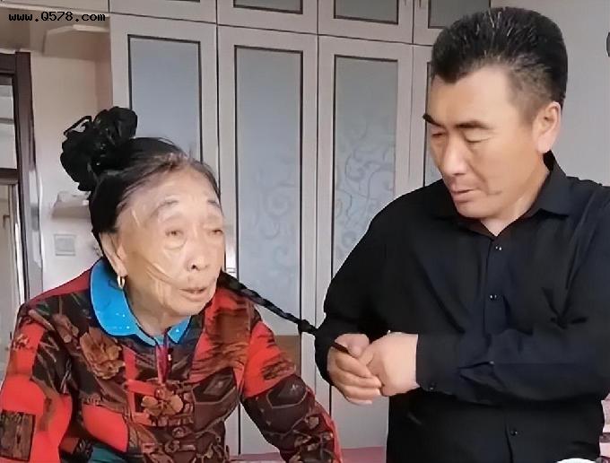 85岁马玉琴被取代！54岁李玉成官宣把昔日“妹妹”，变成了新搭档