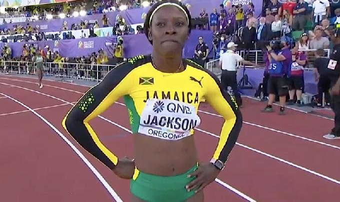 赢0.04秒 美国女子接力夺冠 牙买加梦之队爆大冷 百米前3组队丢金