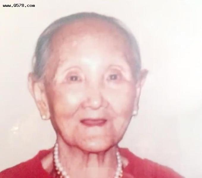 “中国最牛”母亲：52岁守寡，却养育了13个博士，还活到106岁