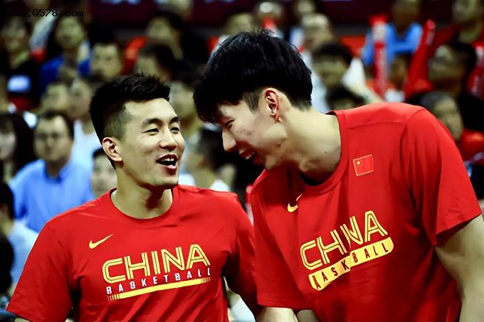 中国男篮12人名单，“3内4锋5卫”变化，需要杜锋再迈出一步