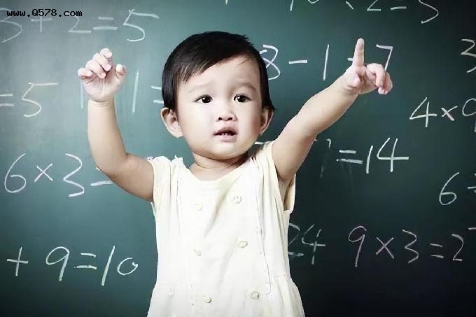 学龄前越早开始数学启蒙，将来理科成绩越好！但重在培养数学思维