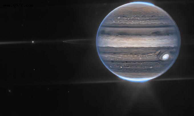 韦伯望远镜发布最新木星高清图像！以新的视角观察木星及其极光