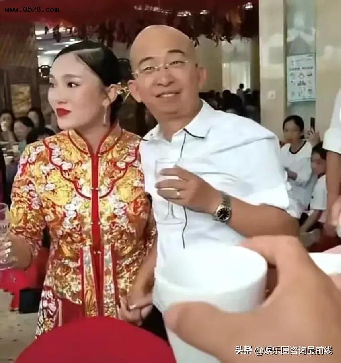 恭喜！41岁的巨兴茂在山西举行大婚，妻子貌美如花，杨志刚去祝贺