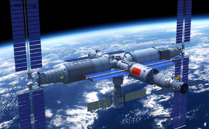 太空交通肇事，两次碰瓷中国空间站，马斯克的星链究竟要干什么？