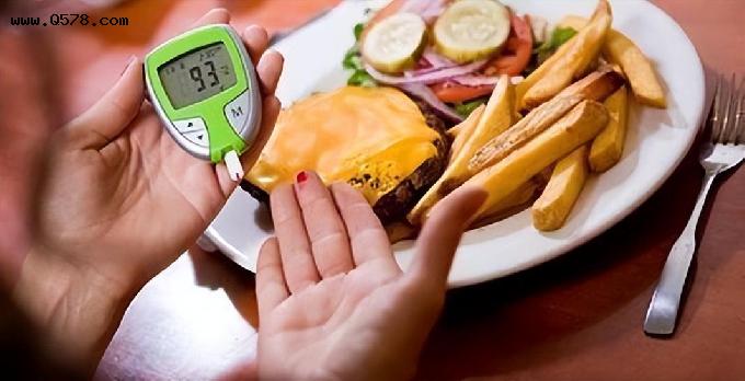 高血糖患者，日常该怎么饮食？这份“禁、宜清单”，不妨照着吃