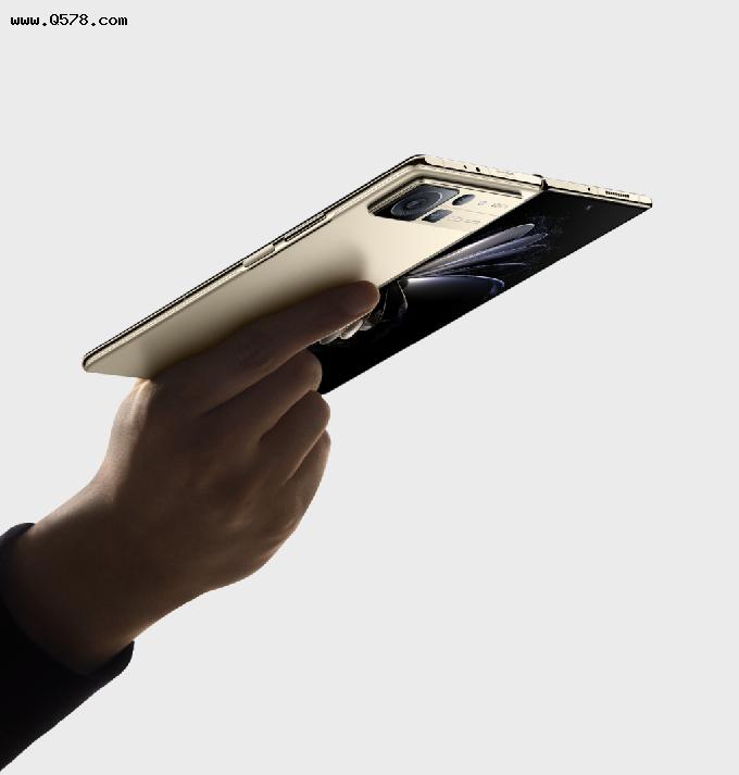 脱胎换骨！小米新一代折叠旗舰MIX Fold2发布，成最薄折叠屏手机