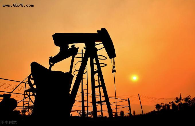 油价调整消息：跌幅超9%！国内油价再度大跌，8月8日92号汽油限价