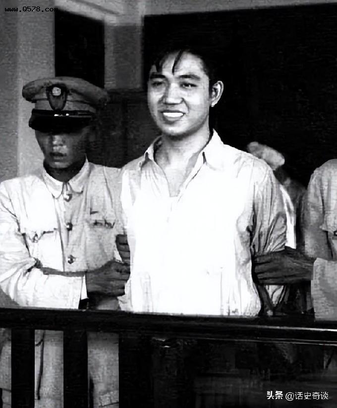 王孝和：年仅24岁，却笑着走向刑场，临刑前这组镜头，看哭了记者