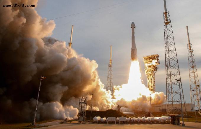 波音Starliner成功返回地球 完成关键测试任务