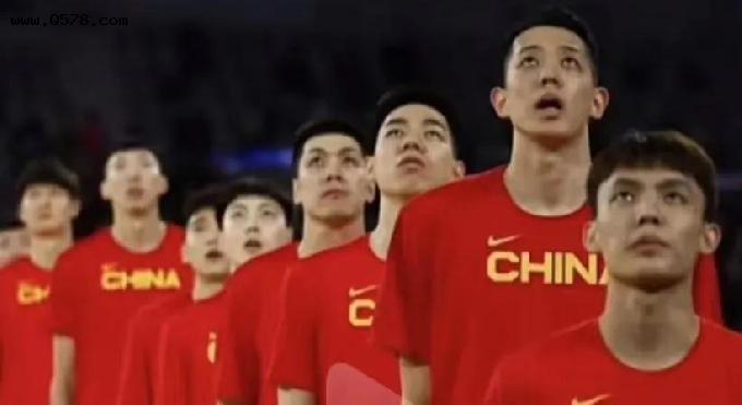 中国男篮世预赛关键窗口期即将到来，希望杜锋不要祭出4后卫阵容