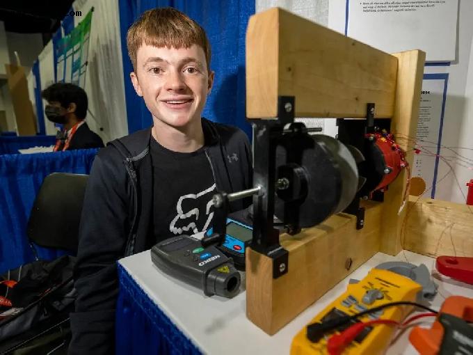 美国一17岁男孩设计了一种可能改变电动汽车行业的电动机