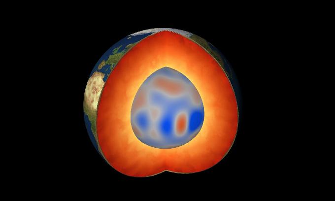 科学家发现席卷地球外核的新类型磁波