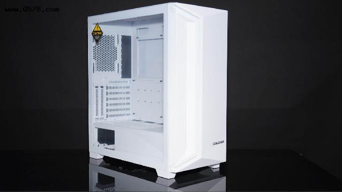 12代大房子 - 骨伽 影武者X7白色款电脑机箱开箱