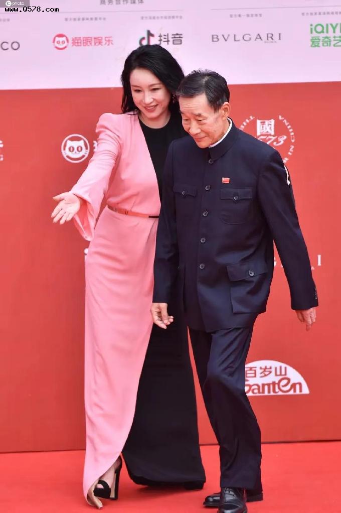 北京国际电影节开幕，谁是红毯走秀最靓的那颗星？
