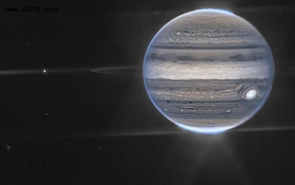 美联社：前所未见 最大最先进韦伯太空望远镜拍到木星新照