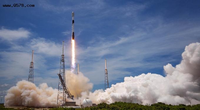 SpaceX公司成功执行第五次小卫星拼车发射任务，发射59个有效载荷