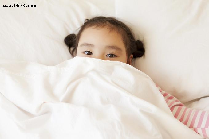 和孩子分房睡太早或太晚会怎样？听听他们真实内心独白，你就懂了