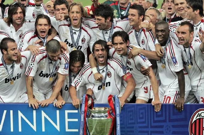 20年前那支赢下欧冠冠军的AC米兰首发11人现状如何？