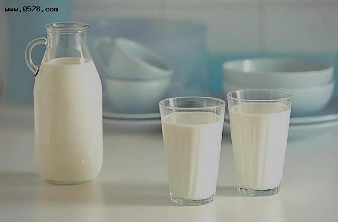 为何中医不推荐喝牛奶呢？喝牛奶与不喝牛奶，有什么不同？