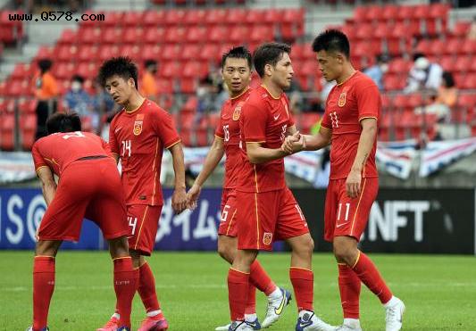 官宣！中国足球再迎利好，最新世界排名更新，2026世界杯燃希望