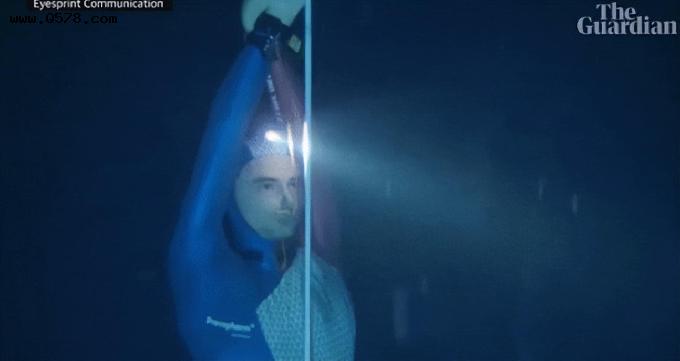 闭气3分34秒 下潜120米深度 阿诺·杰拉德再次突破人类极限