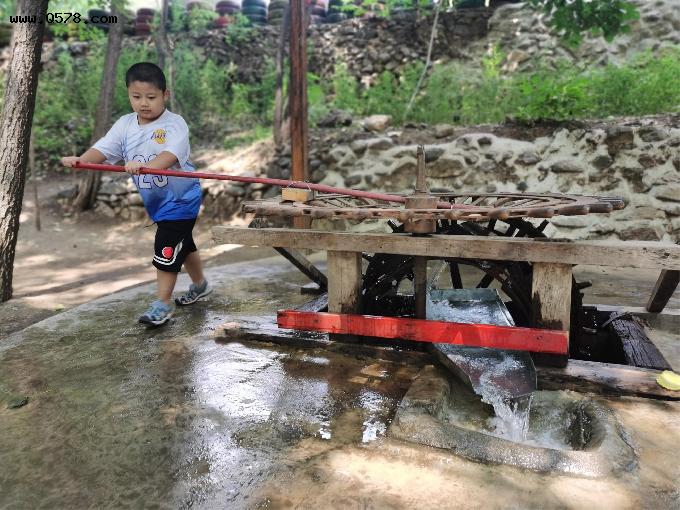 研学游走俏暑期，河北虎山景区25座文化馆让孩子在“游”中“学”
