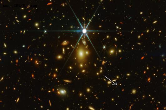 詹姆斯·韦布望远镜捕捉到迄今最远恒星细节