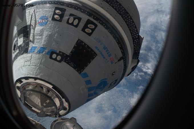 波音星际线飞船将于周四凌晨与国际空间站分离，降落在白沙基地