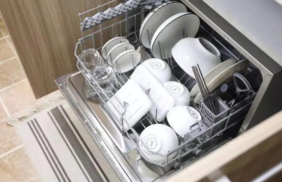洗碗机到底实不实用?有必要买吗?